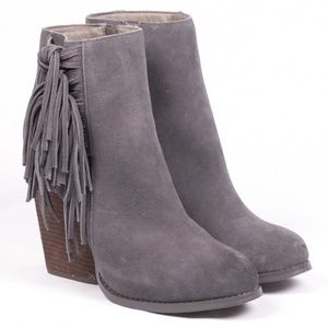 Very Volatile Gray Side Tassel Fringe Grey Suede Leather Ankle Heel Boots Sz 8.5